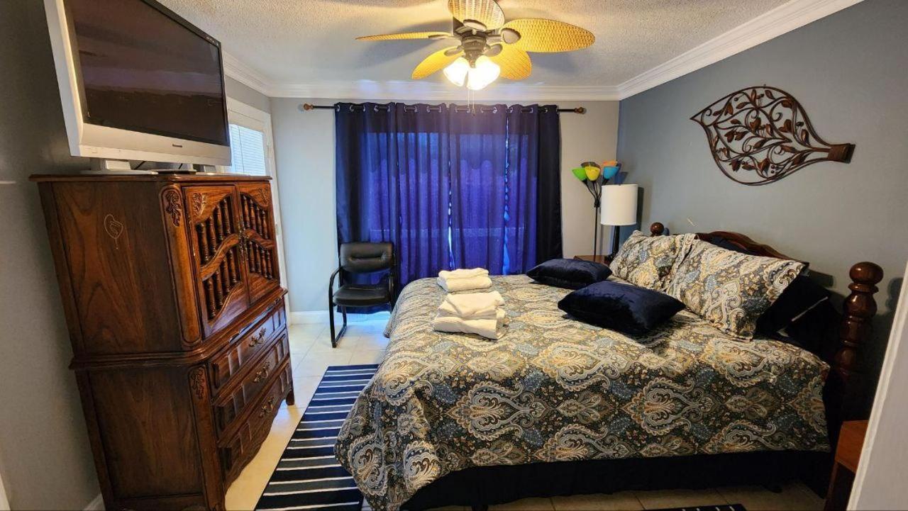 Unique 2 Bedroom / 2 Bath Condo In Миртъл Бийч Екстериор снимка