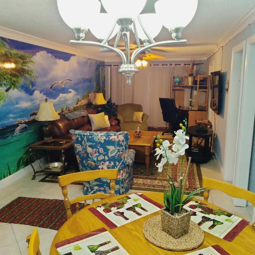 Unique 2 Bedroom / 2 Bath Condo In Миртъл Бийч Екстериор снимка